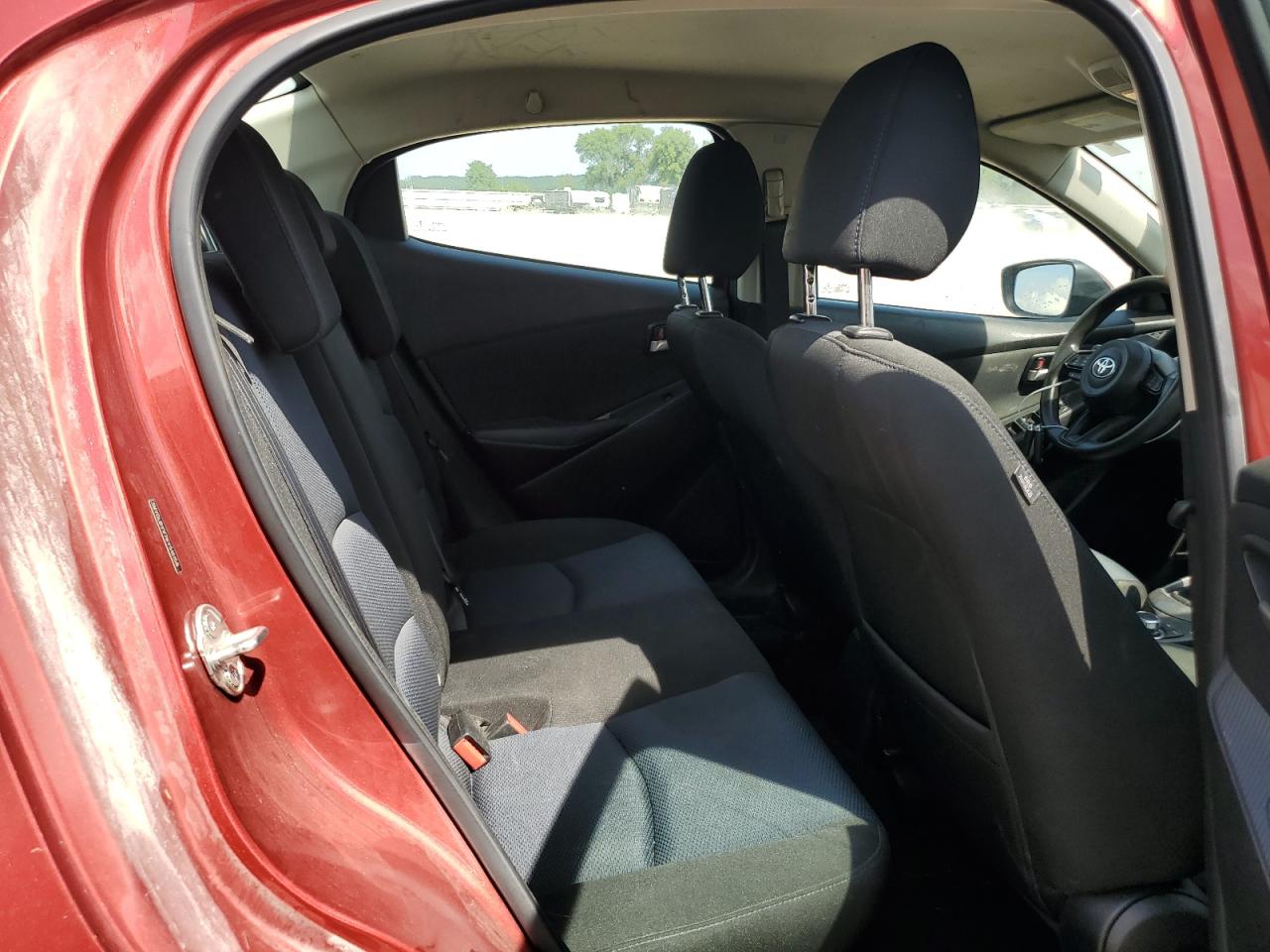 2019 Toyota Yaris L VIN: 3MYDLBYV7KY516158 Lot: 61558455