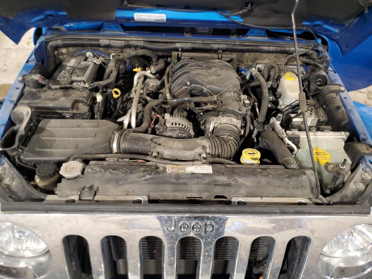2015 Jeep Wrangler Unlimited Sahara VIN: 1C4HJWEG0FL528752 Lot: 63295245