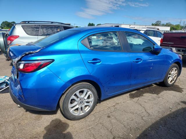  TOYOTA YARIS 2018 Granatowy