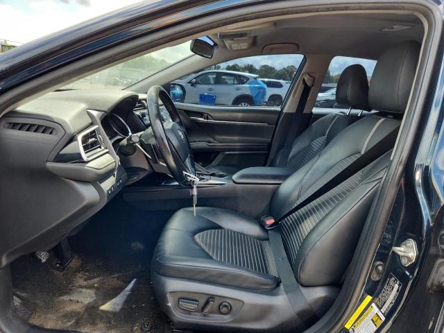  TOYOTA CAMRY 2018 Синий