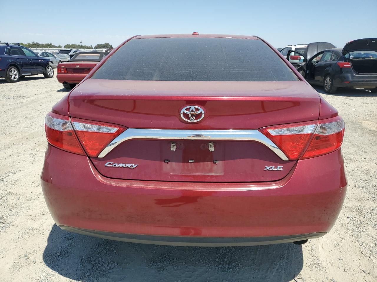 2015 Toyota Camry Le VIN: 4T1BF1FK0FU900819 Lot: 63121695