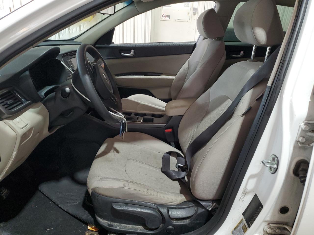 knagt4l35g5073846 KNAGT4L35G5073846 2016 Kia Optima Lx