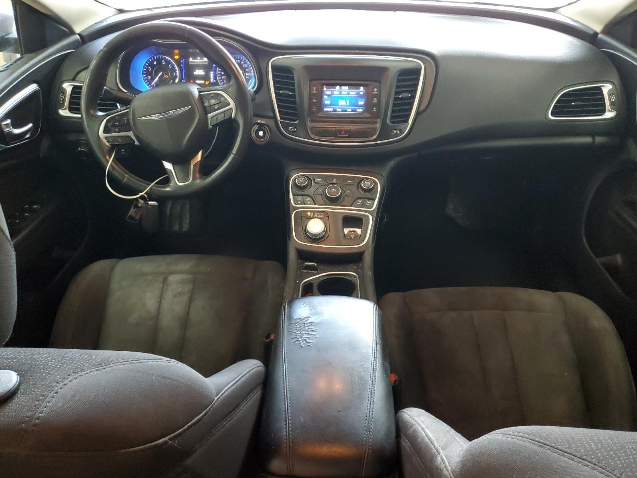 2015 Chrysler 200 Limited VIN: 1C3CCCAB5FN714583 Lot: 63000945