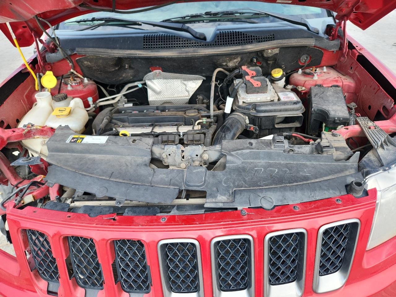 2016 Jeep Compass Sport VIN: 1C4NJCBAXGD727000 Lot: 64591555