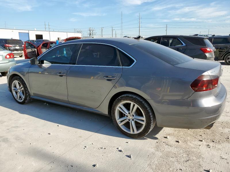  VOLKSWAGEN PASSAT 2015 Gray