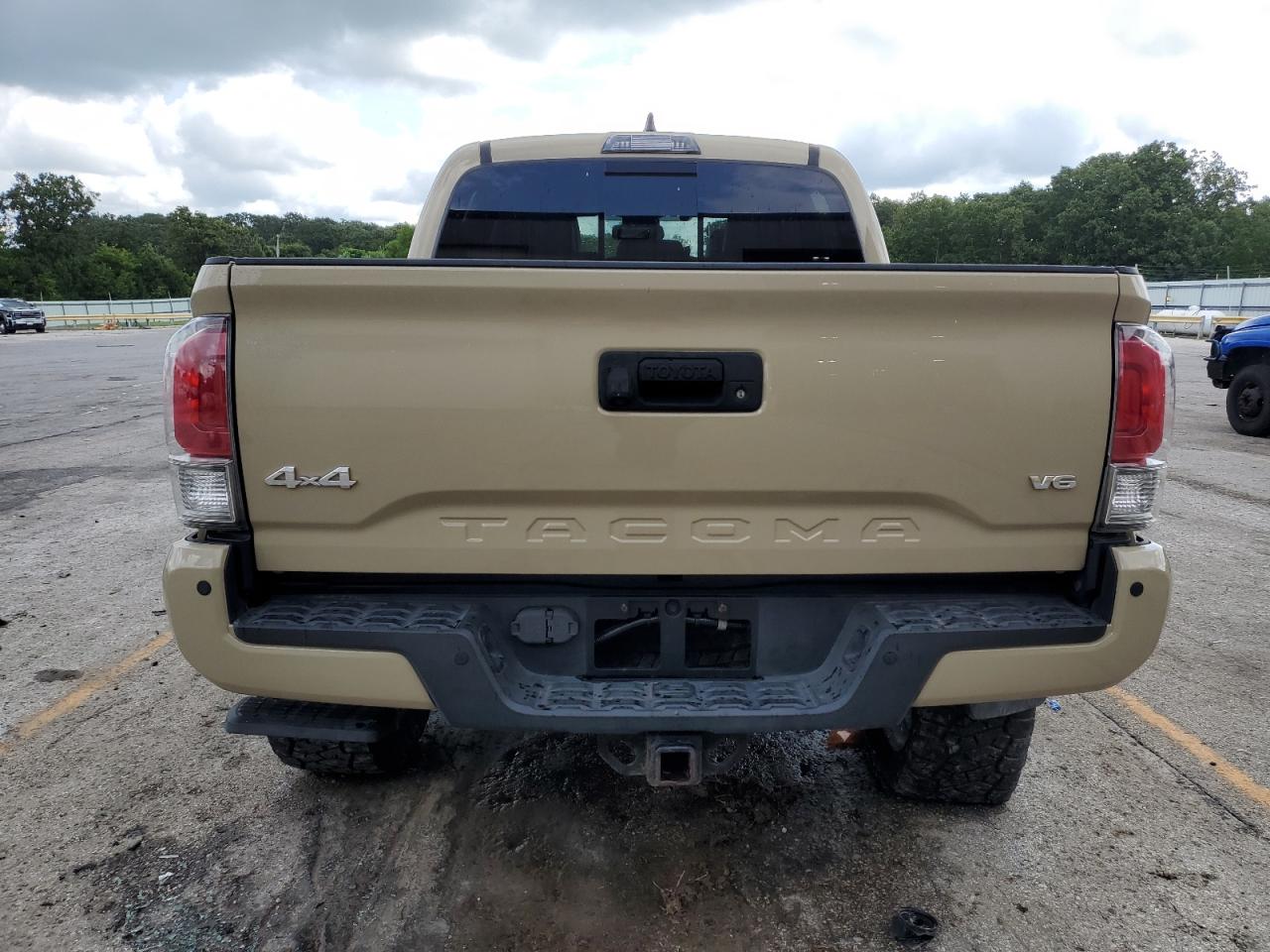 2017 Toyota Tacoma Double Cab VIN: 3TMGZ5AN8HM111951 Lot: 64811925