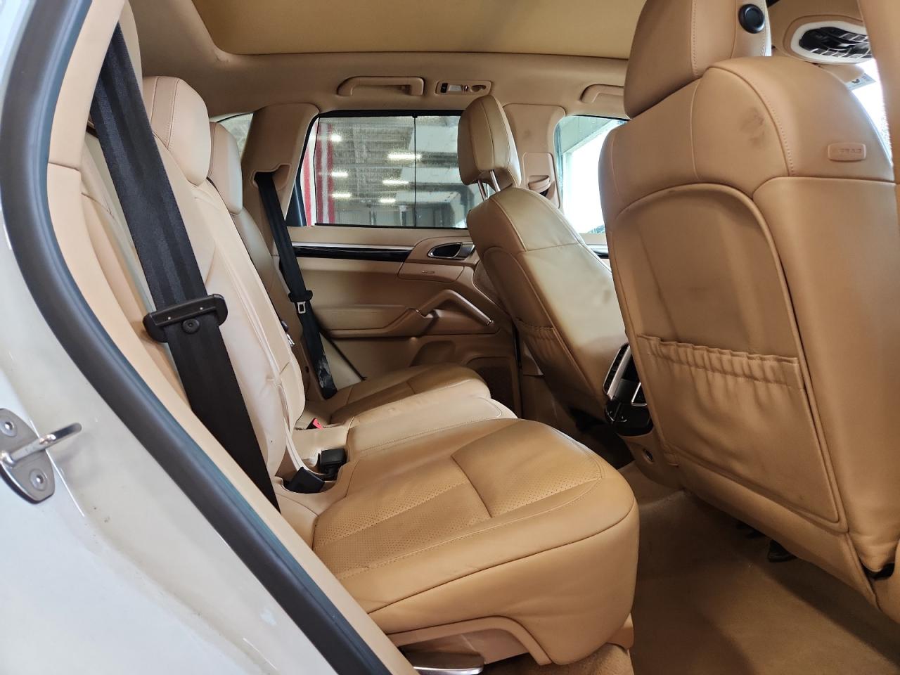 2013 Porsche Cayenne VIN: WP1AF2A27DLA33689 Lot: 64011545