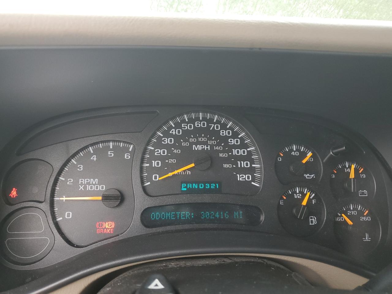 2004 Chevrolet Suburban K1500 VIN: 3GNFK16Z94G328378 Lot: 64143725