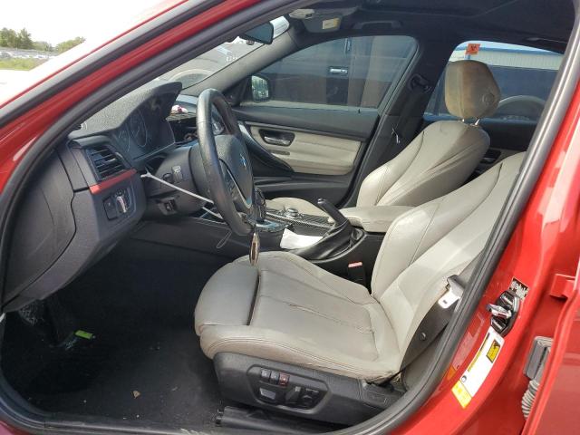  BMW 3 SERIES 2012 Красный