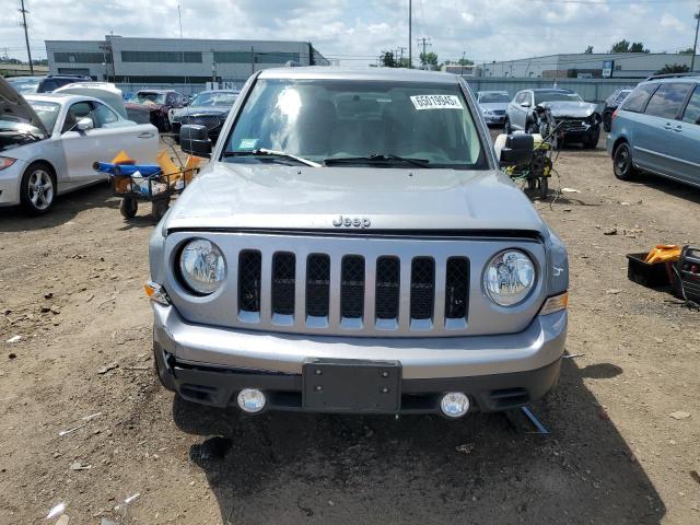  JEEP PATRIOT 2015 Srebrny