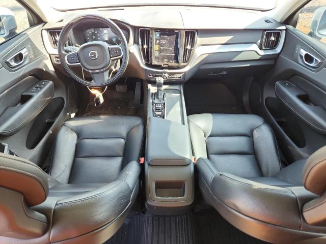  VOLVO XC60 2018 White