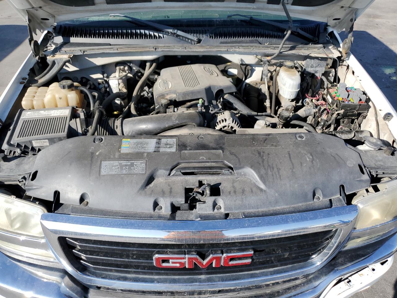 2005 GMC Sierra C2500 Heavy Duty VIN: 1GTHC29G15E263873 Lot: 64327755