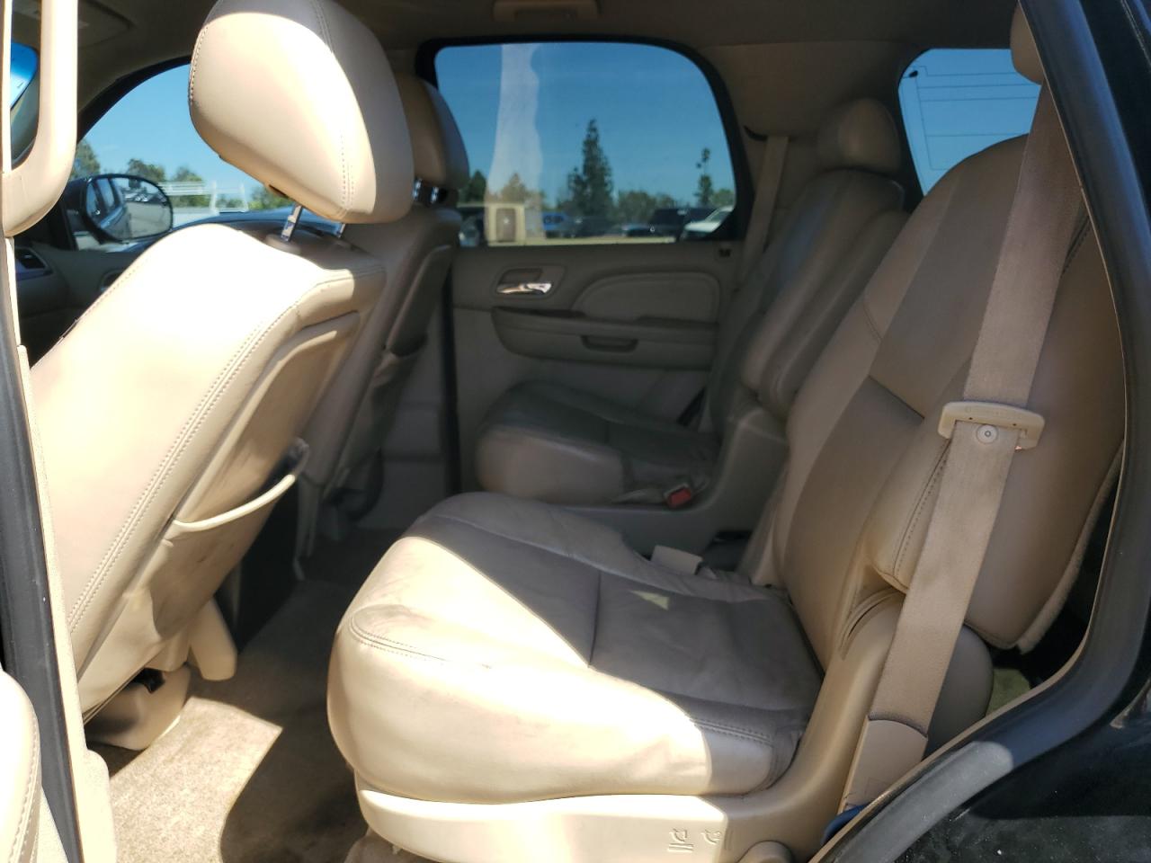 2010 Cadillac Escalade VIN: 1GYUKAEFXAR102914 Lot: 64099405