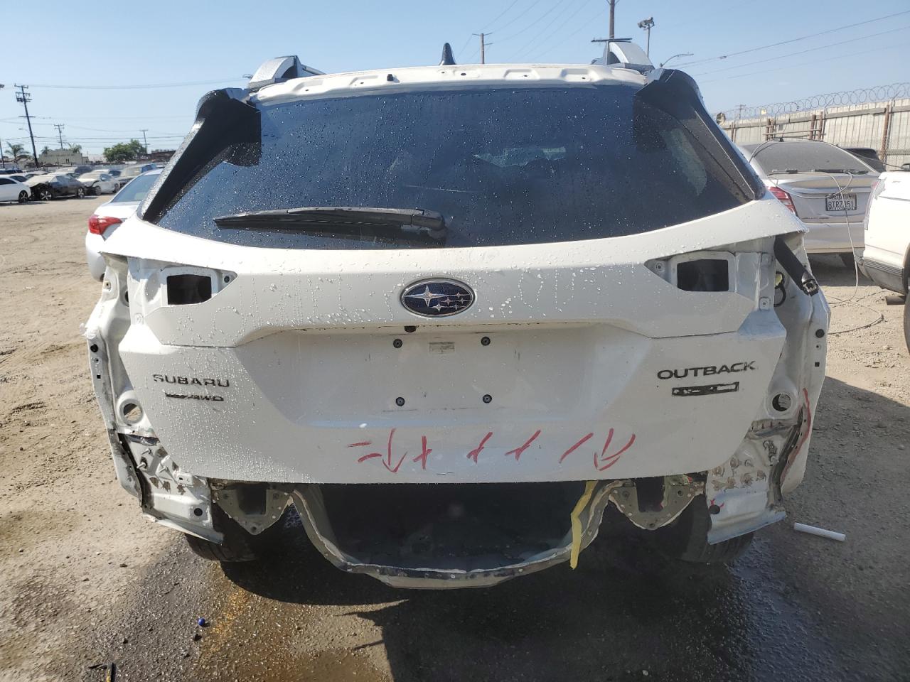 2020 Subaru Outback Touring VIN: 4S4BTAPC8L3265687 Lot: 64867015