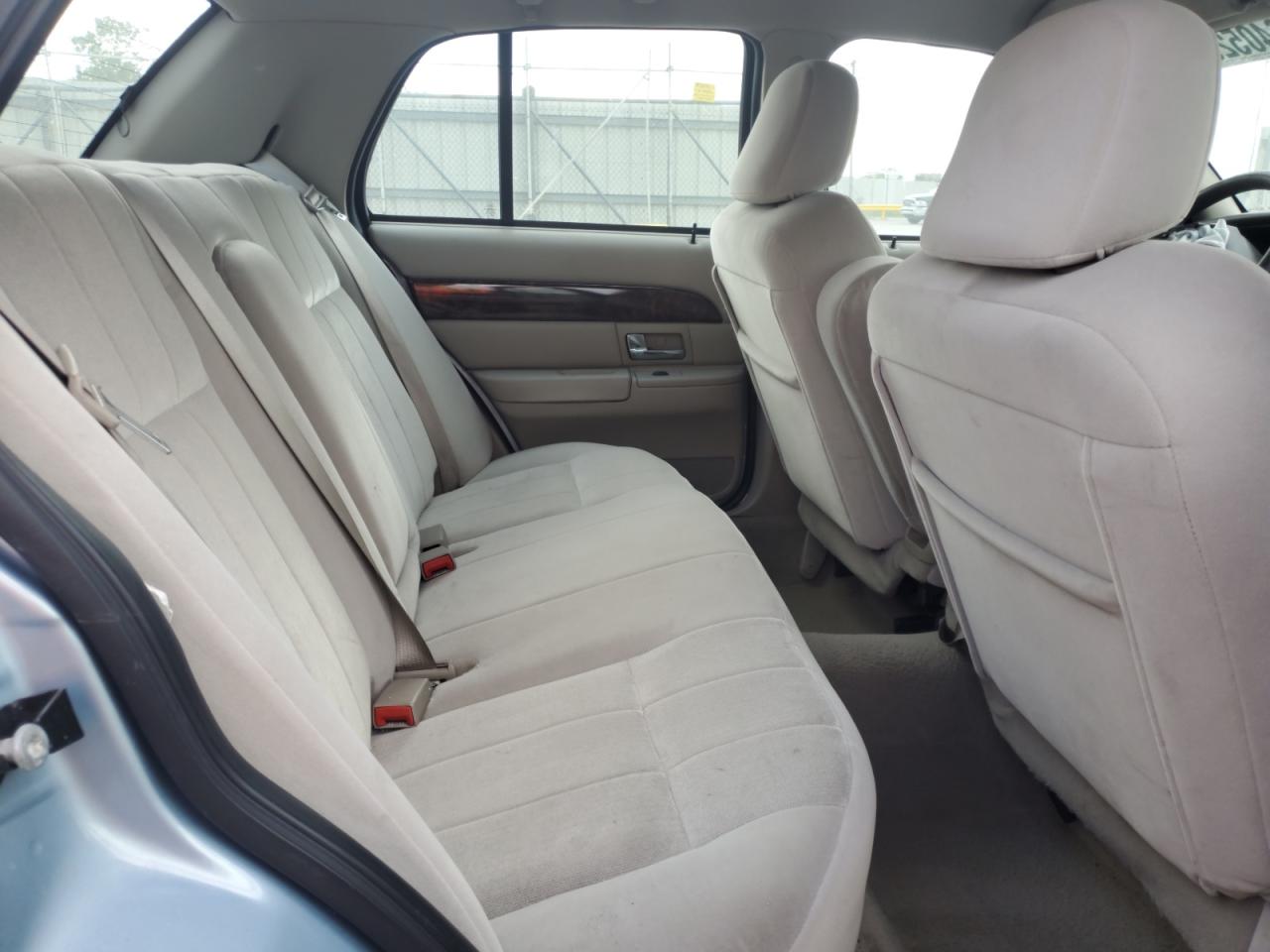 2008 Mercury Grand Marquis Gs VIN: 2MEFM74V38X663121 Lot: 64052935