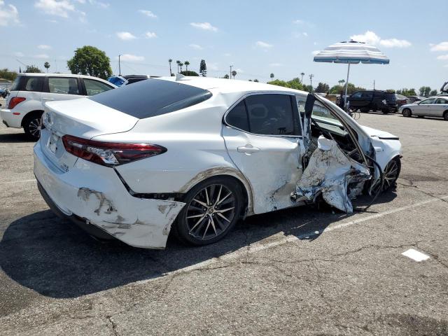  TOYOTA CAMRY 2021 White
