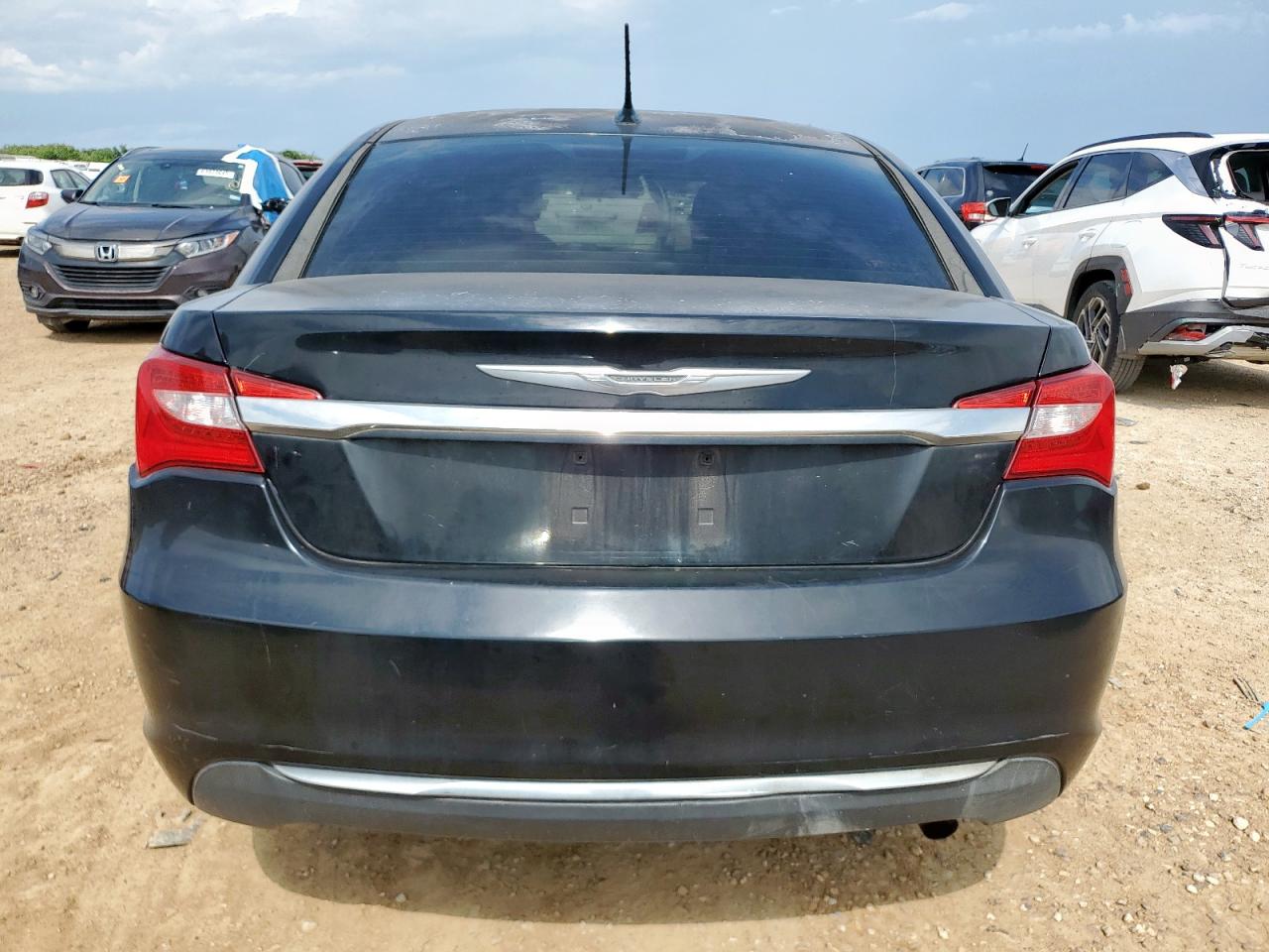 2013 Chrysler 200 Touring VIN: 1C3CCBBB3DN718606 Lot: 64169755