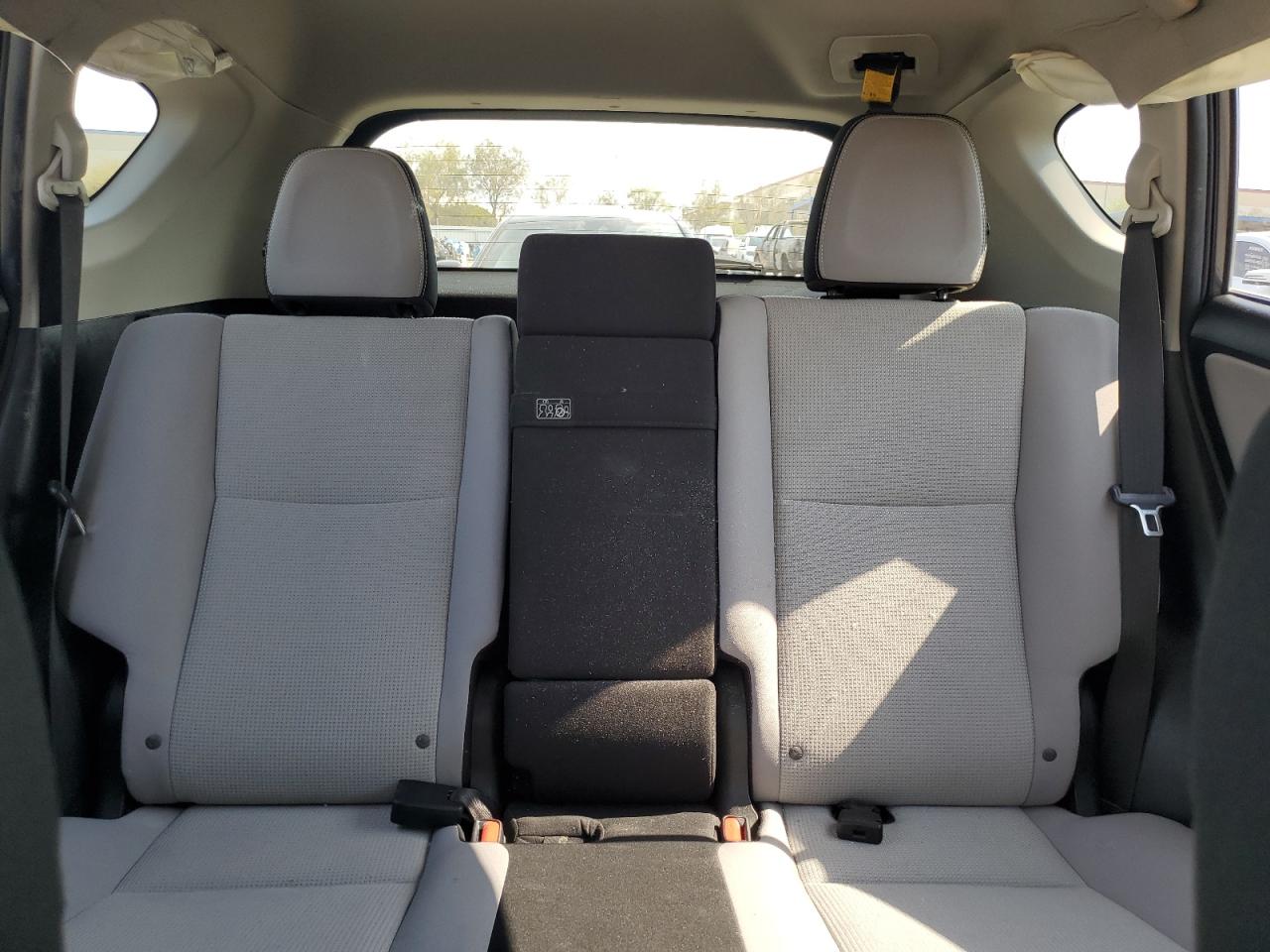 2017 Toyota Rav4 Hv Le VIN: JTMRJREV0HD088856 Lot: 65023315