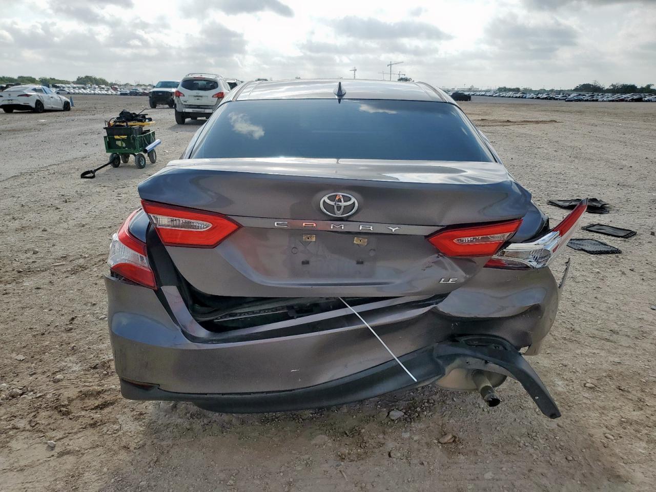 2019 Toyota Camry L VIN: 4T1B11HK9KU730708 Lot: 64956835