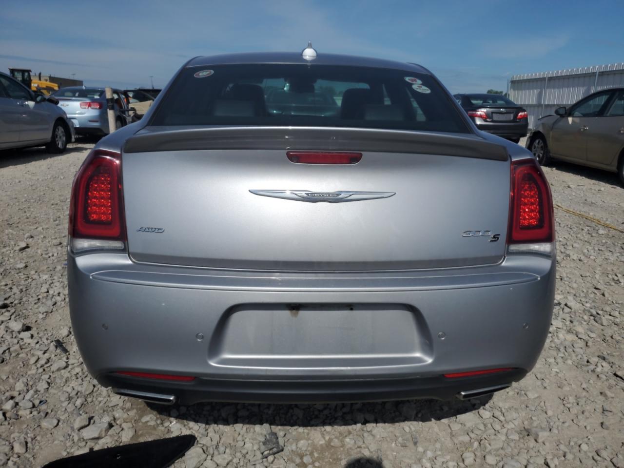 2017 Chrysler 300 S VIN: 2C3CCAGGXHH586067 Lot: 64309605