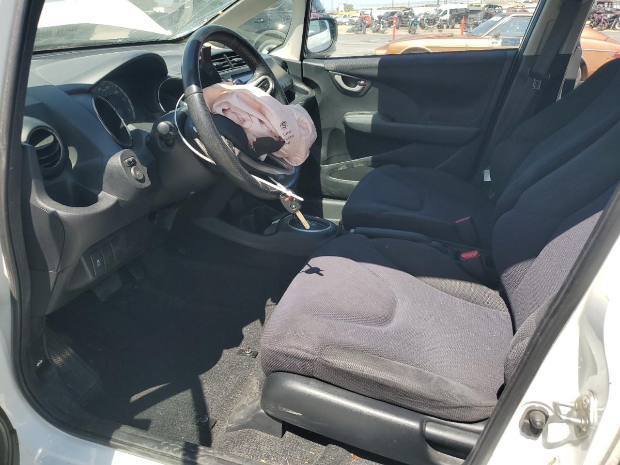 2013 Honda Fit Sport VIN: JHMGE8H5XDC049840 Lot: 64038215