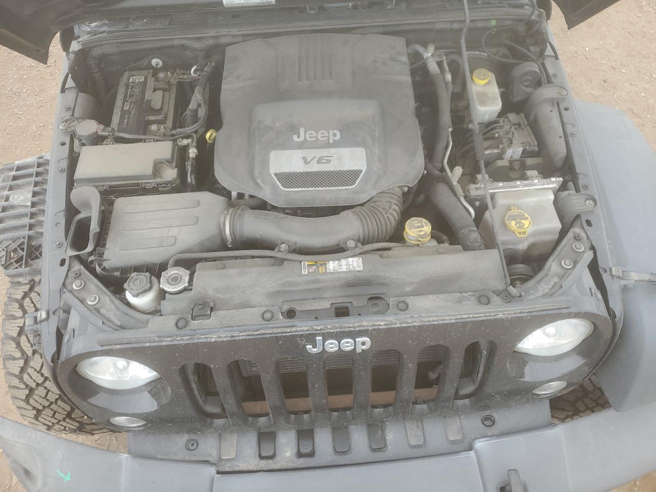2015 Jeep Wrangler Unlimited Sport VIN: 1C4BJWDG9FL750682 Lot: 64853485