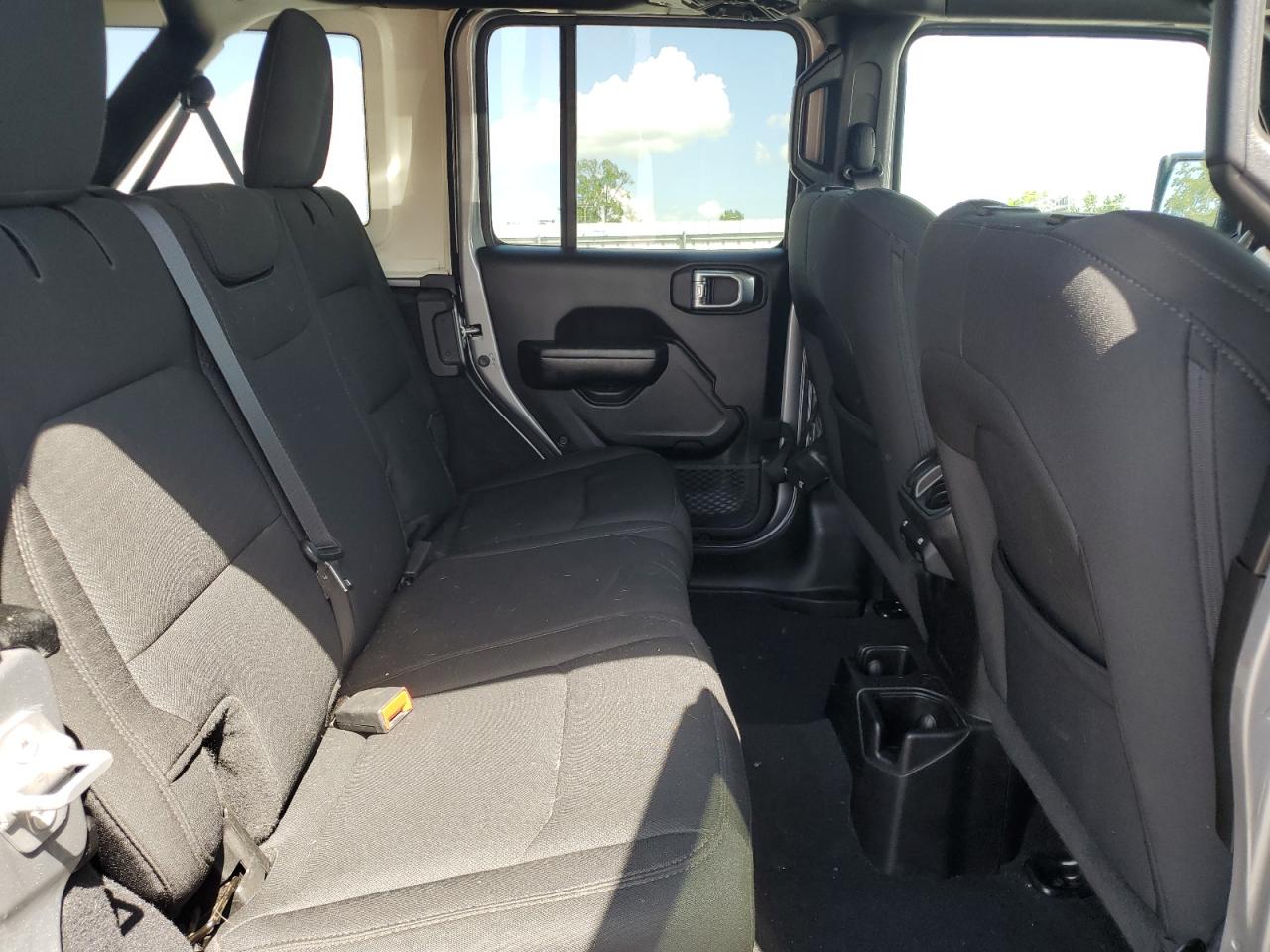 2021 Jeep Wrangler Unlimited Sport VIN: 1C4HJXDN3MW637613 Lot: 63223055