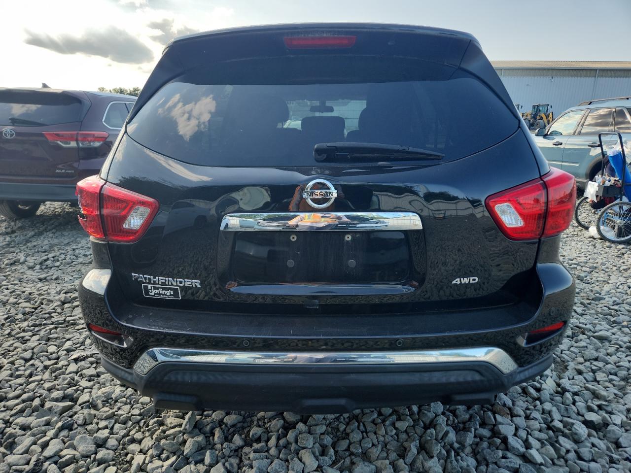 5n1dr2mm0kc651299 5N1DR2MM0KC651299 2019 Nissan Pathfinder S