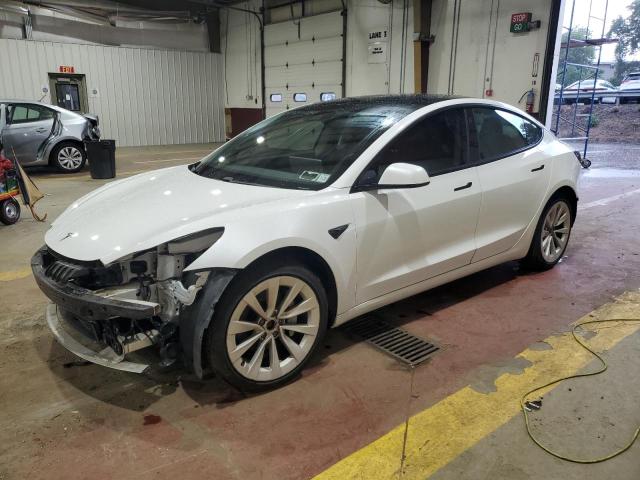  TESLA MODEL 3 2021 Biały