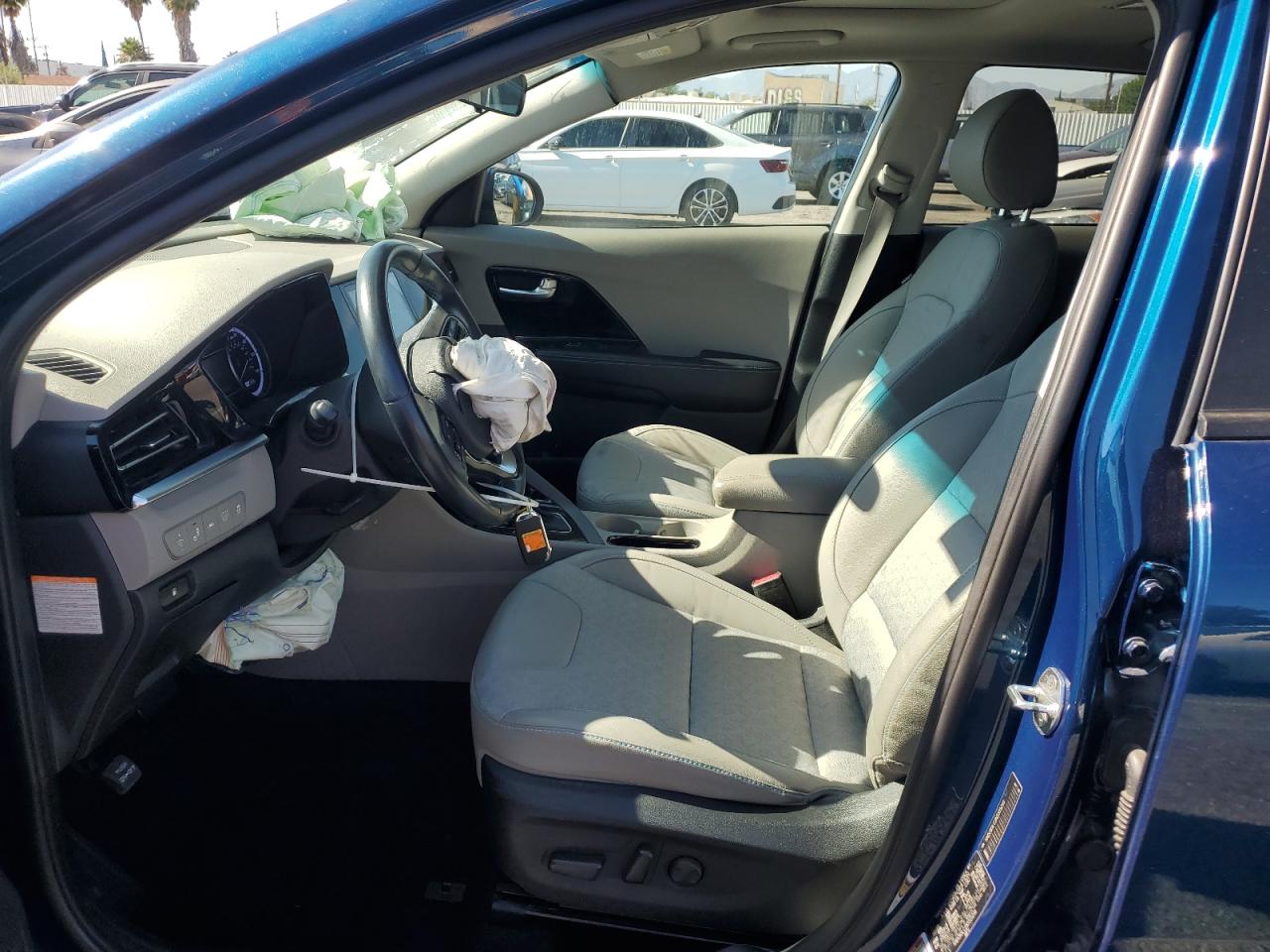 2022 Kia Niro Lx VIN: KNDCB3LC2N5515218 Lot: 63935175