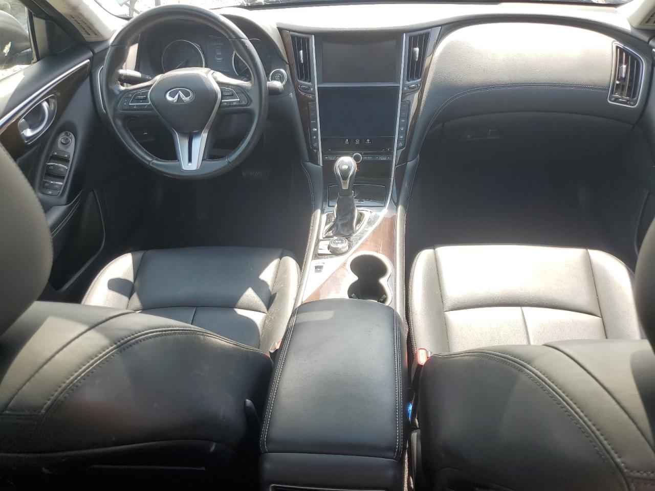 2018 Infiniti Q50 Luxe VIN: JN1EV7AP7JM365199 Lot: 57637045