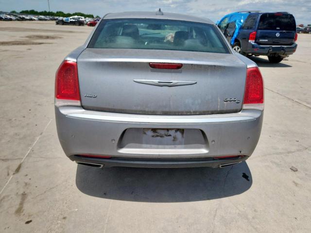  CHRYSLER 300 2015 Srebrny