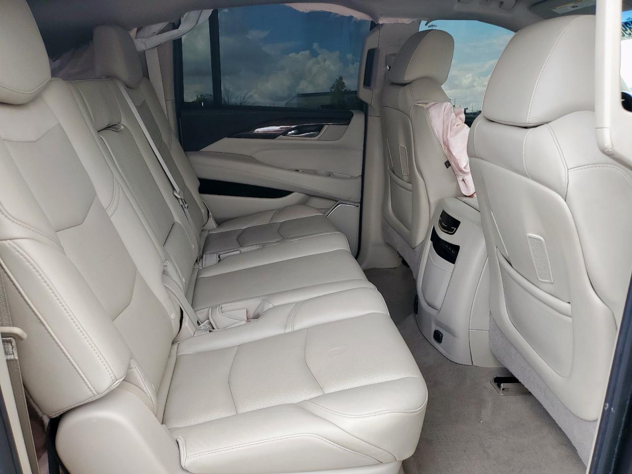 2018 Cadillac Escalade Esv Premium Luxury VIN: 1GYS4JKJ6JR279146 Lot: 63398355