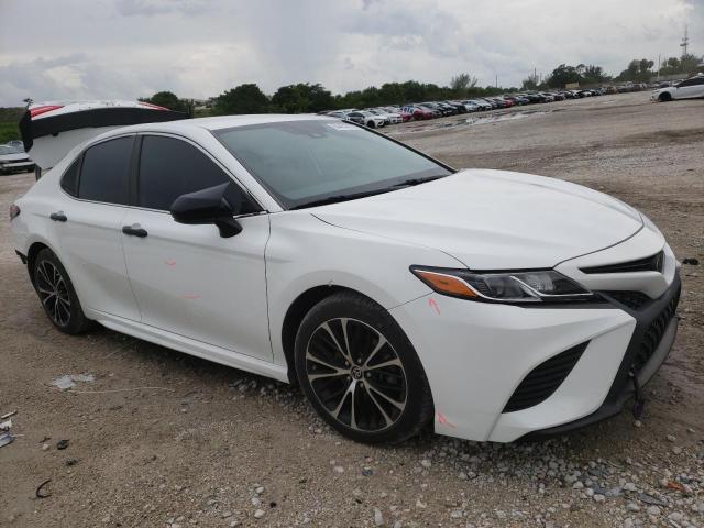 TOYOTA CAMRY 2020 White