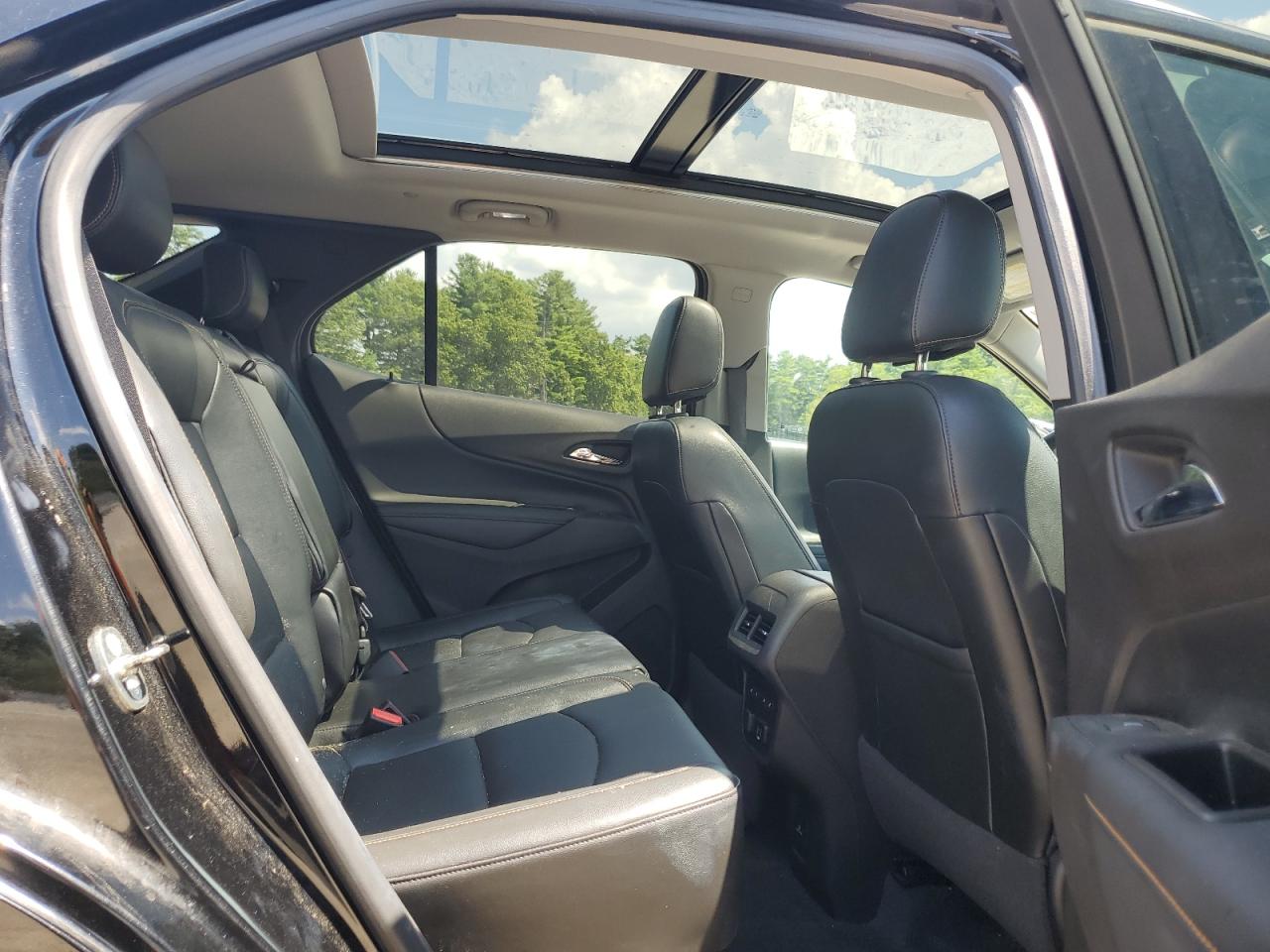 2018 Chevrolet Equinox Premier VIN: 3GNAXVEV9JL123972 Lot: 65042755
