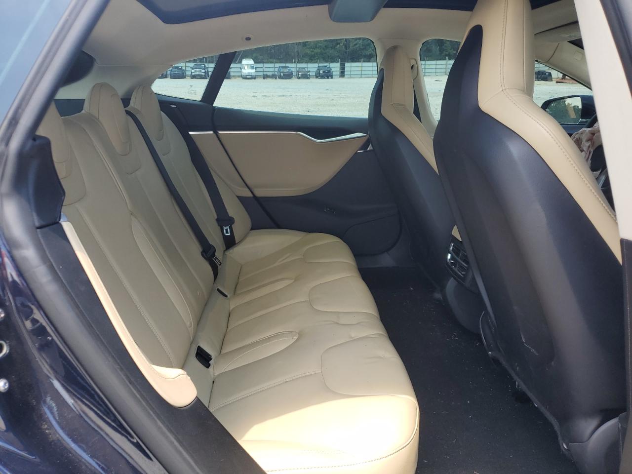 2013 Tesla Model S VIN: 5YJSA1DN8DFP04343 Lot: 63685805
