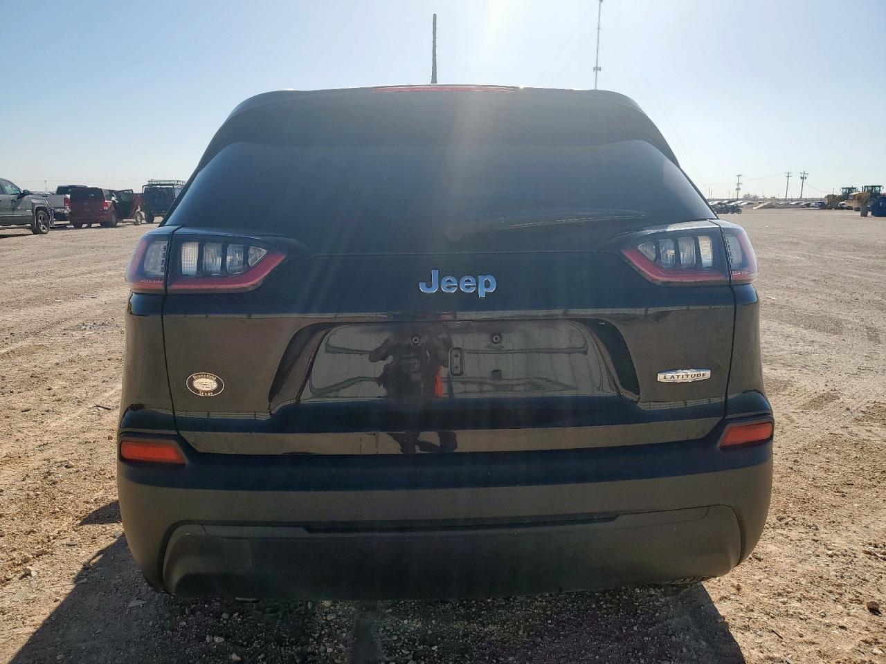 2020 Jeep Cherokee Latitude VIN: 1C4PJLCB0LD610892 Lot: 66857315