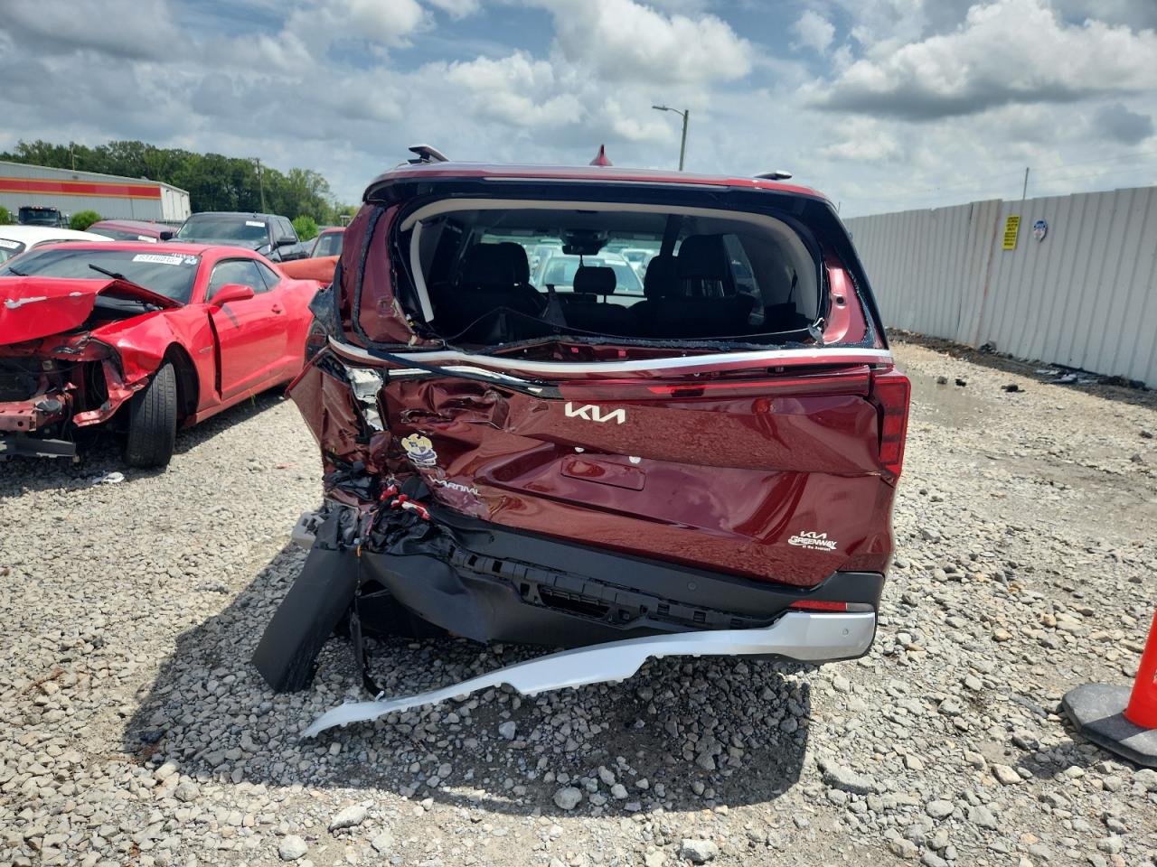 2025 Kia Carnival Ex VIN: KNDNC5K3XS6452328 Lot: 63108295