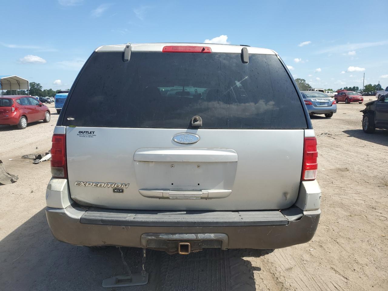 2004 Ford Expedition Xlt VIN: 1FMRU15W04LA66823 Lot: 64601835