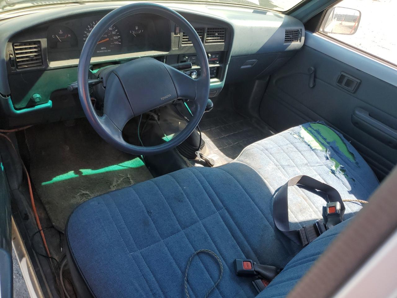 1991 Toyota Pickup 1/2 Ton Short Wheelbase VIN: JT4RN81A5M0082490 Lot: 65045815