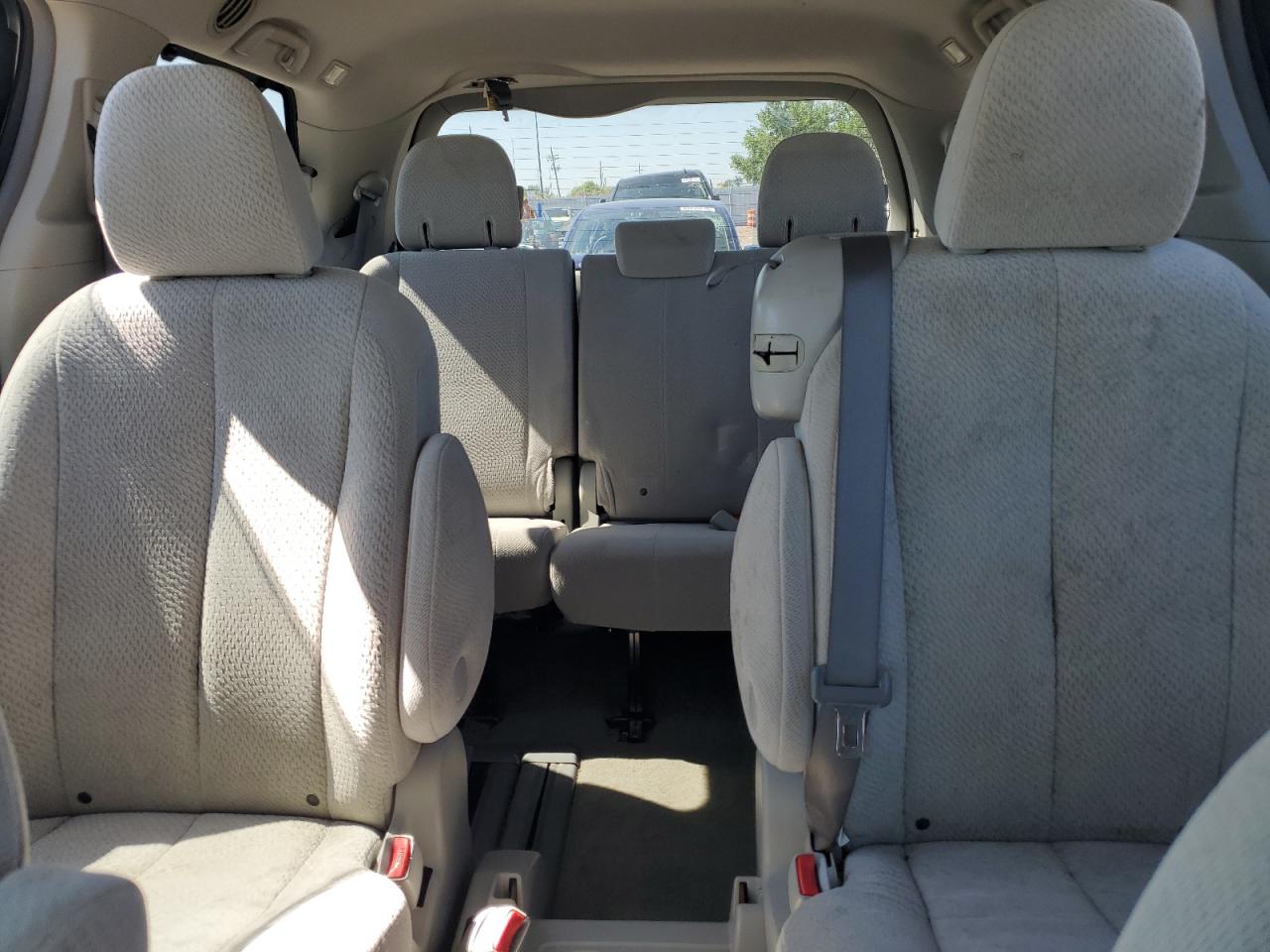 2011 Toyota Sienna Le VIN: 5TDKK3DC1BS159635 Lot: 64399445