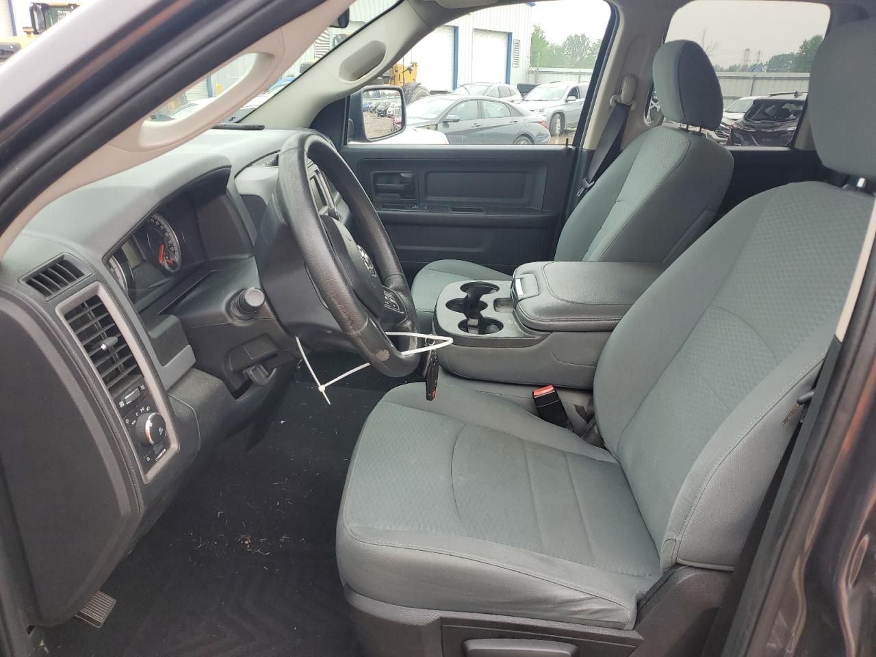 2017 Ram 1500 St VIN: 1C6RR7FG0HS702711 Lot: 63830455