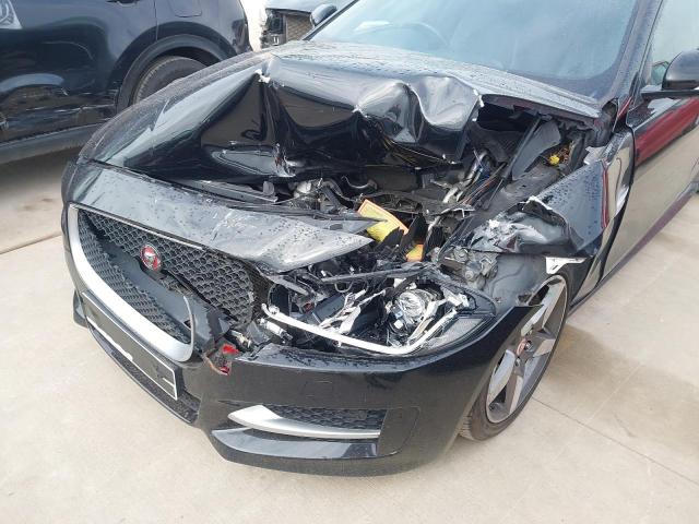 2015 JAGUAR XE R-SPORT
