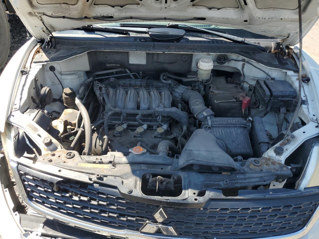 2011 Mitsubishi Endeavor Ls VIN: 4A4JN2AS0BE034083 Lot: 64018755