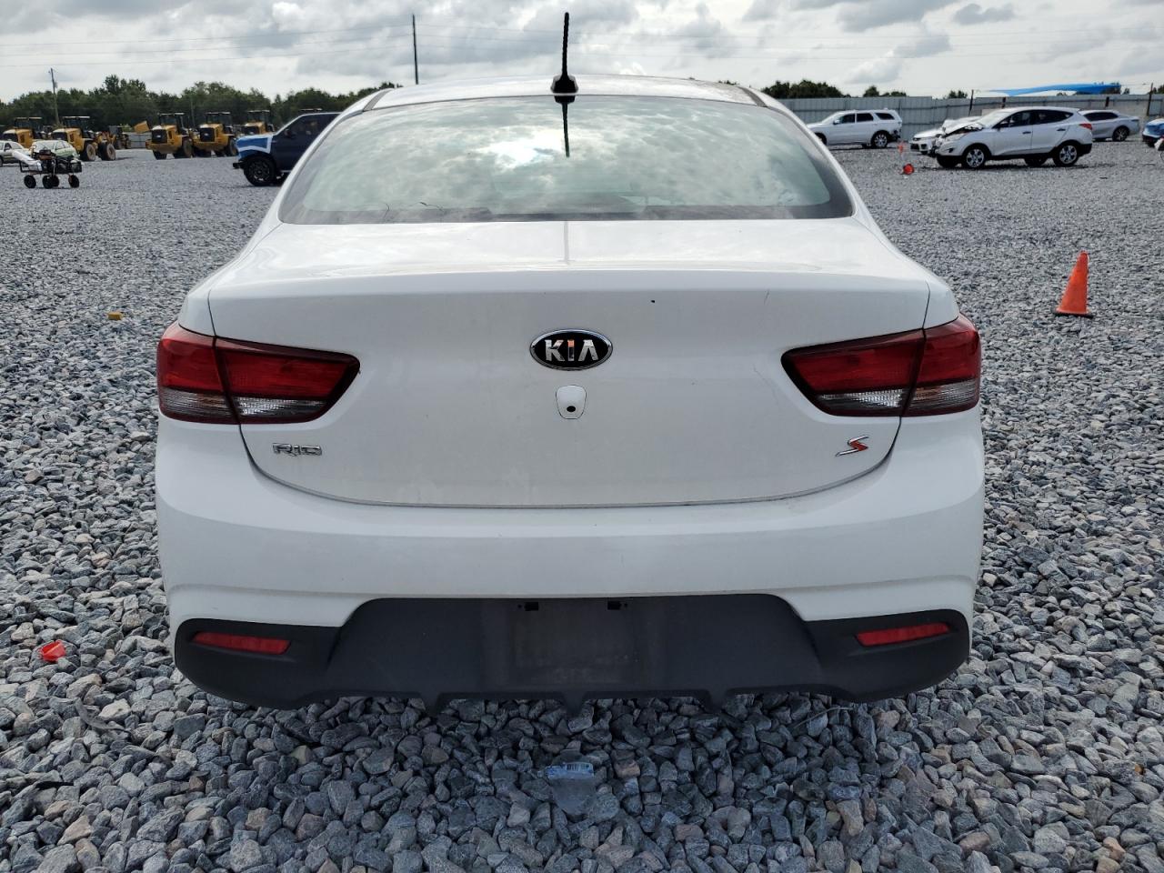 2019 Kia Rio S VIN: 3KPA24AB6KE171318 Lot: 64626375