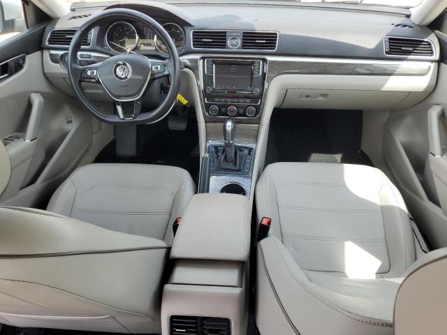  VOLKSWAGEN PASSAT 2016 Silver