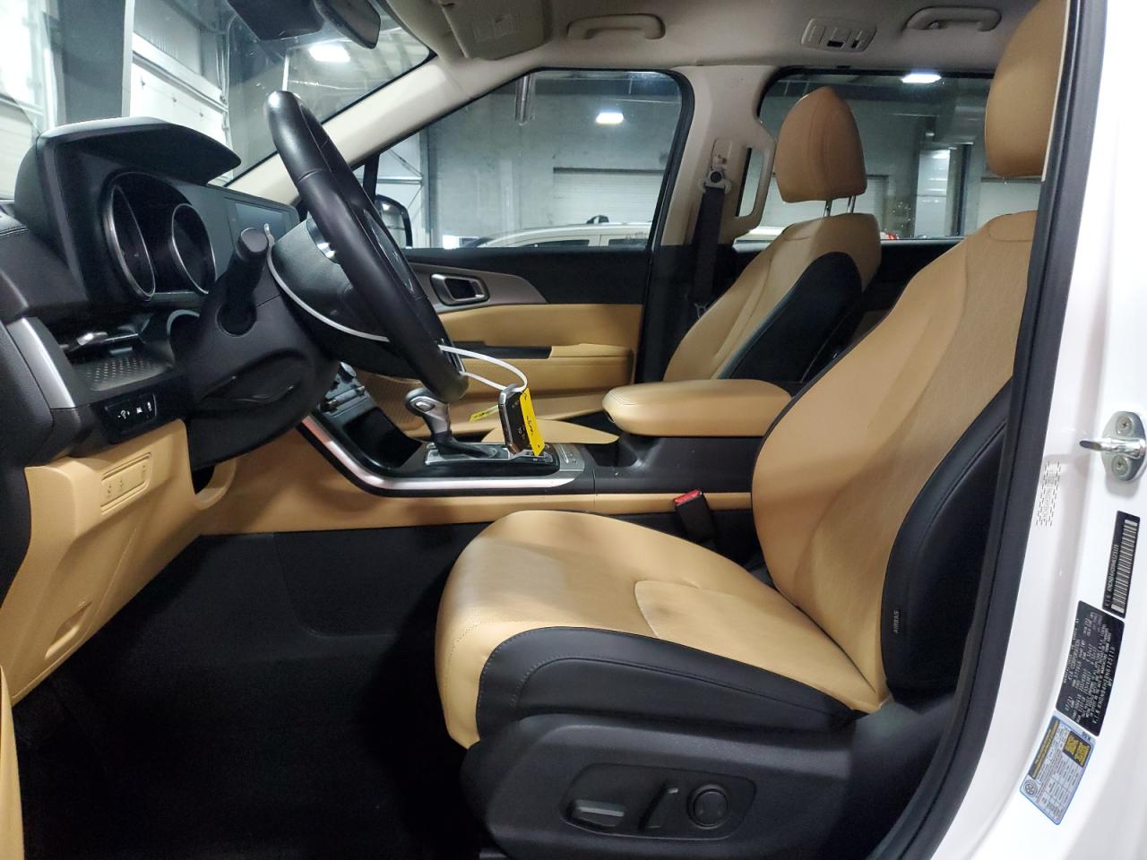 2022 Kia Carnival Lx VIN: KNDNB4H39N6125119 Lot: 65987185