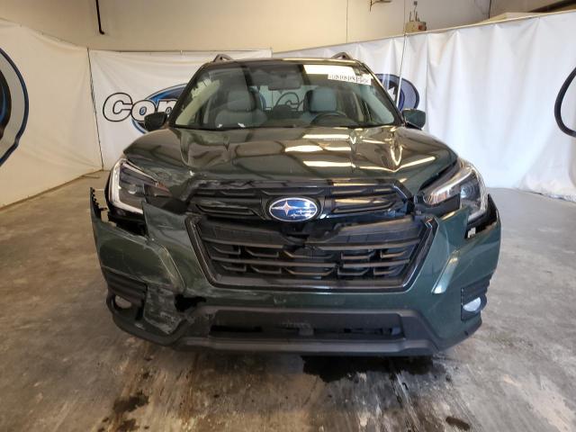 SUBARU FORESTER 2023 Zielony