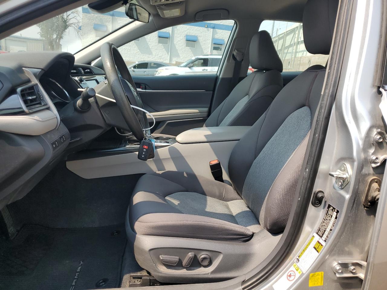 2019 Toyota Camry Le VIN: 4T1B31HK6KU004797 Lot: 64725175