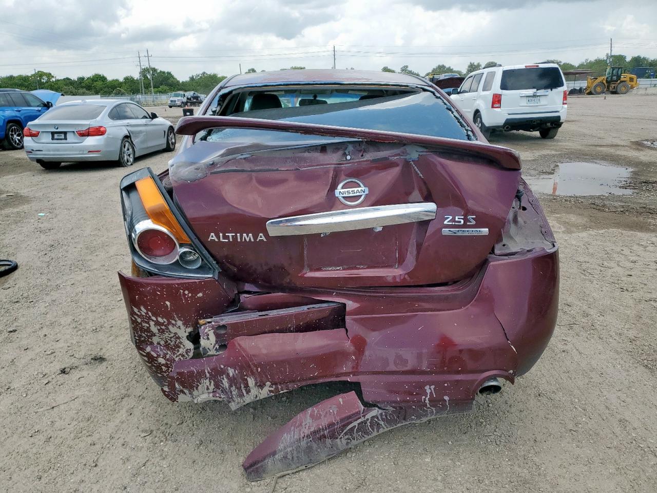 2011 Nissan Altima Base VIN: 1N4AL2AP2BN493047 Lot: 64517485